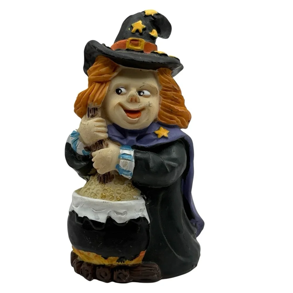 VTG‎ Witch W/ Cauldron Figurine Halloween Decor Tiny Mystical Wicca Pagan READ